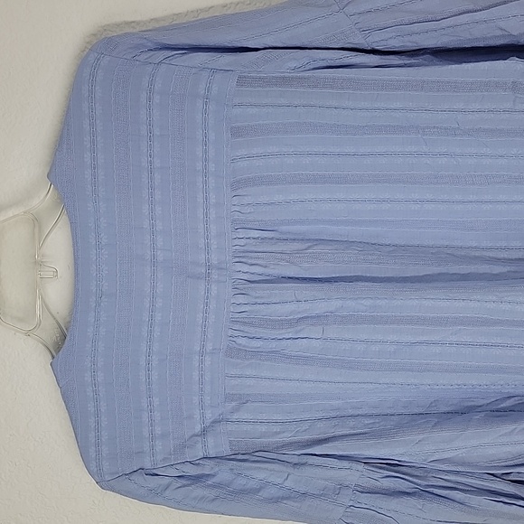 J. Jill buttoned front V-neck blouse light blue size medium - Picture 9 of 11